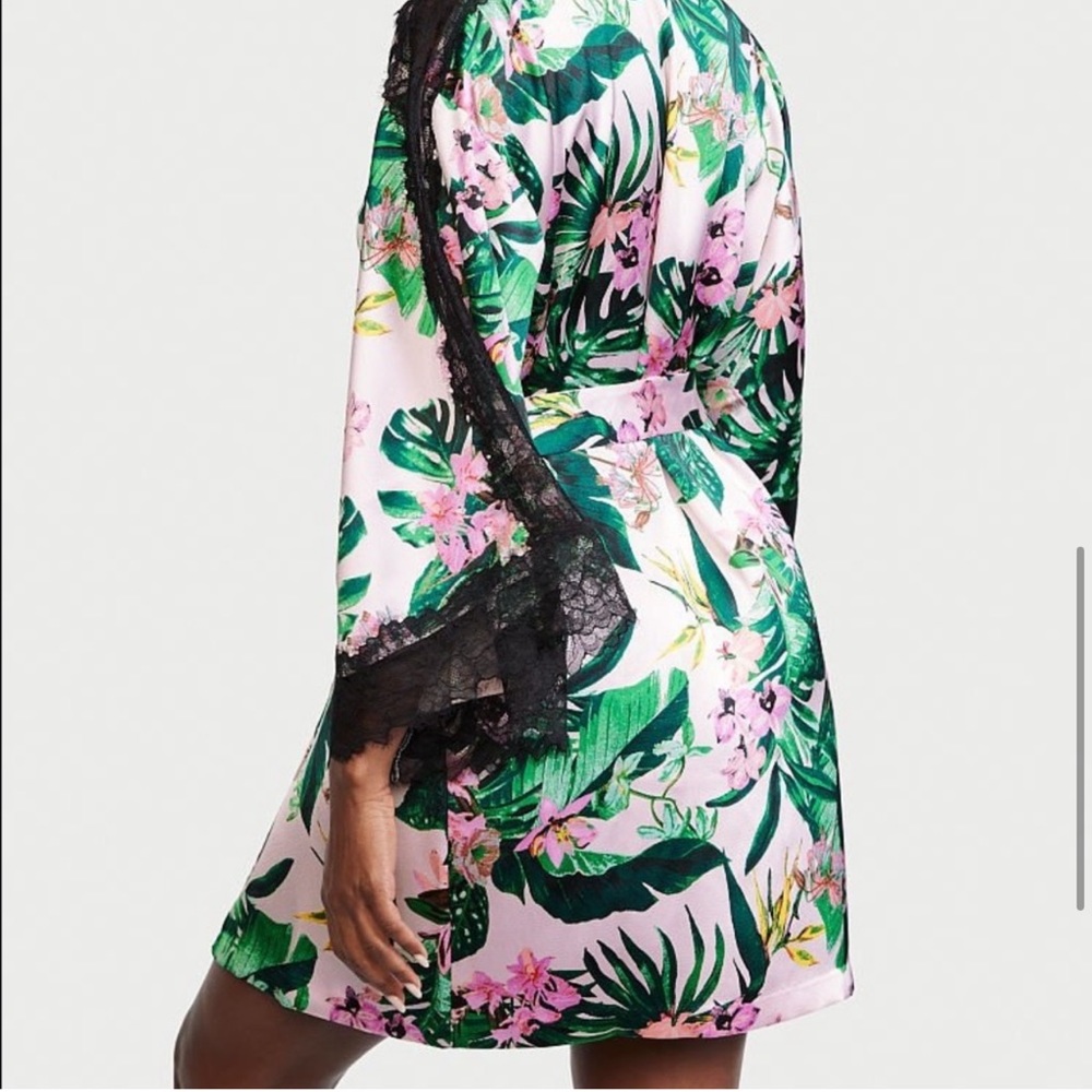 NWT Victoria’s Secret tie robe kimono pajama tropic paradise lace - Picture 4 of 5